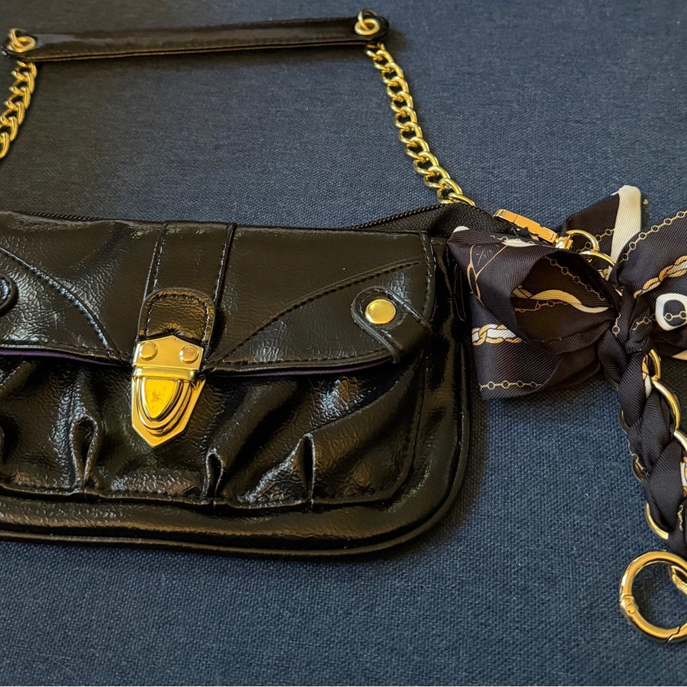 Black Mini Handbag with Gold Accents NWOT. - Picture 3 of 7